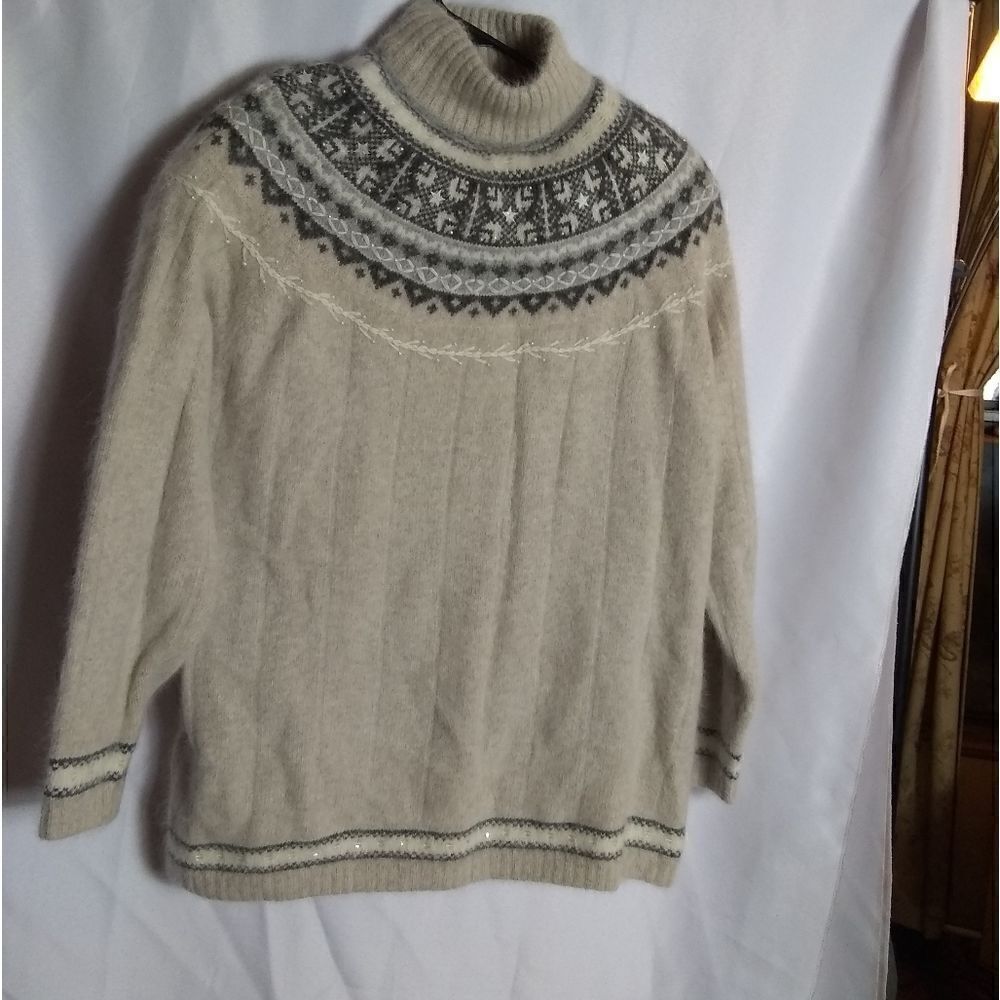 Valerie Stevens fur blend sweater
